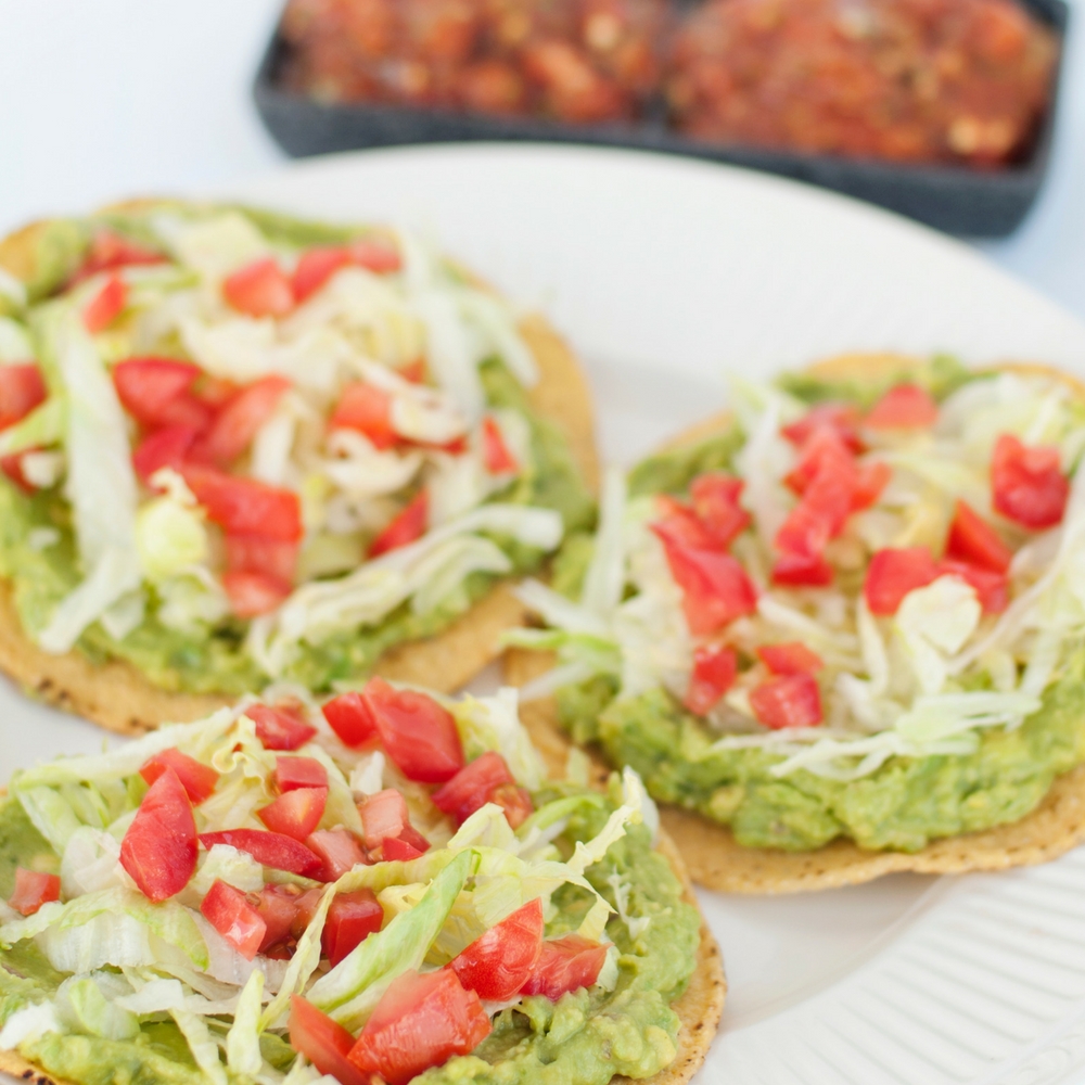Yummy Guacamole Tostadas are not only healthy, fresh and delicious but they are also incredibly easy to make! A great vegetarian and gluten free meal.